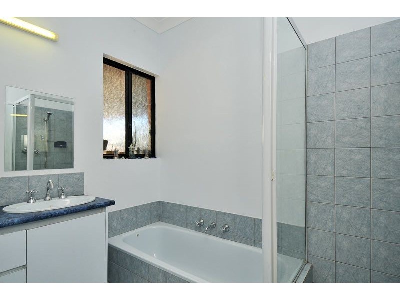 142 Banksia Terrace, South Yunderup WA 6208