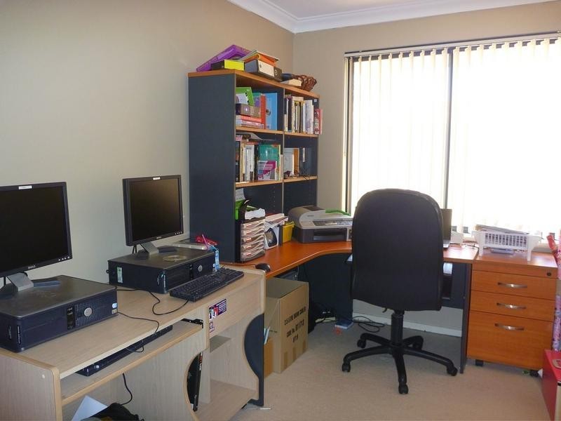 16 Country Road, Pinjarra WA 6208