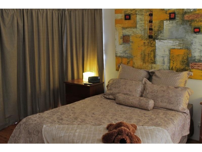 11 Park way, South Yunderup WA 6208