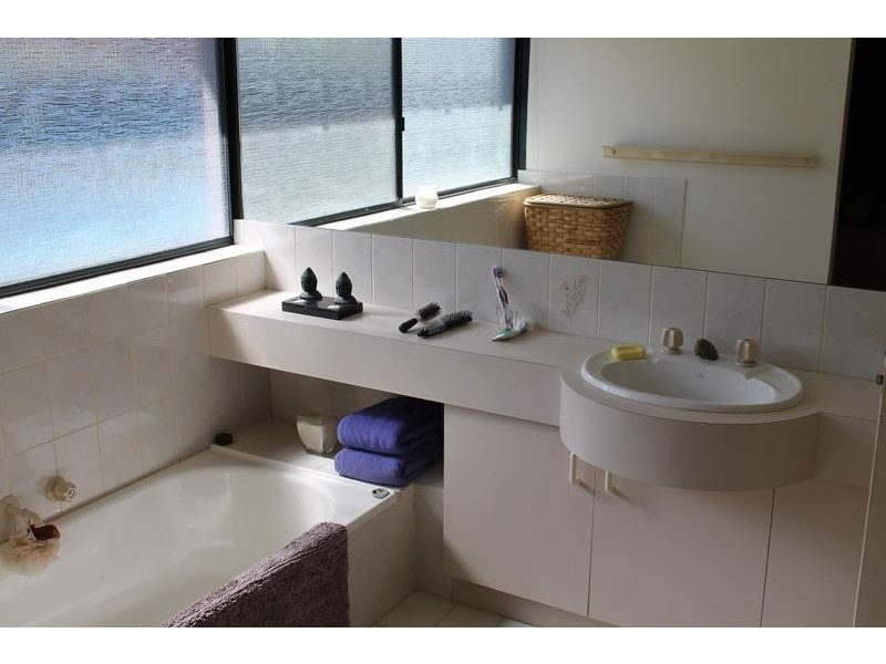 11 Park way, South Yunderup WA 6208