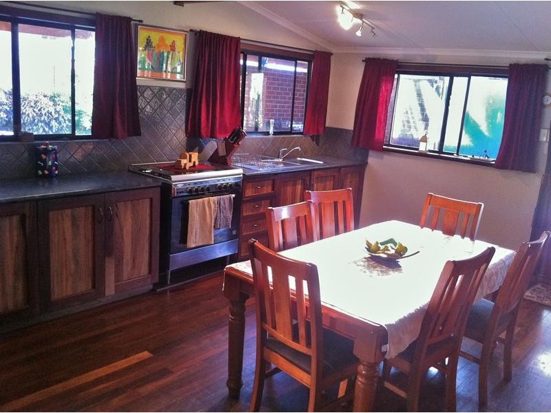 5 Pitt Street, Waroona WA 6215