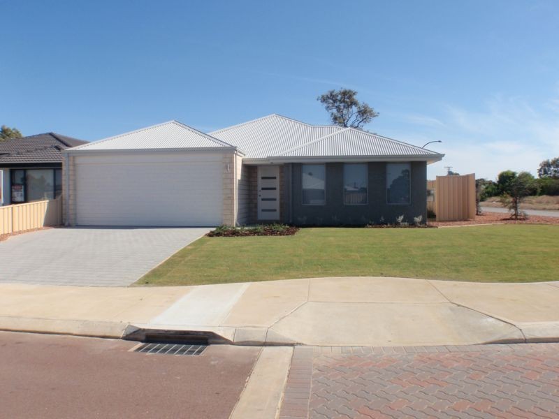 2 HAYS ENTRANCE, Pinjarra WA 6208
