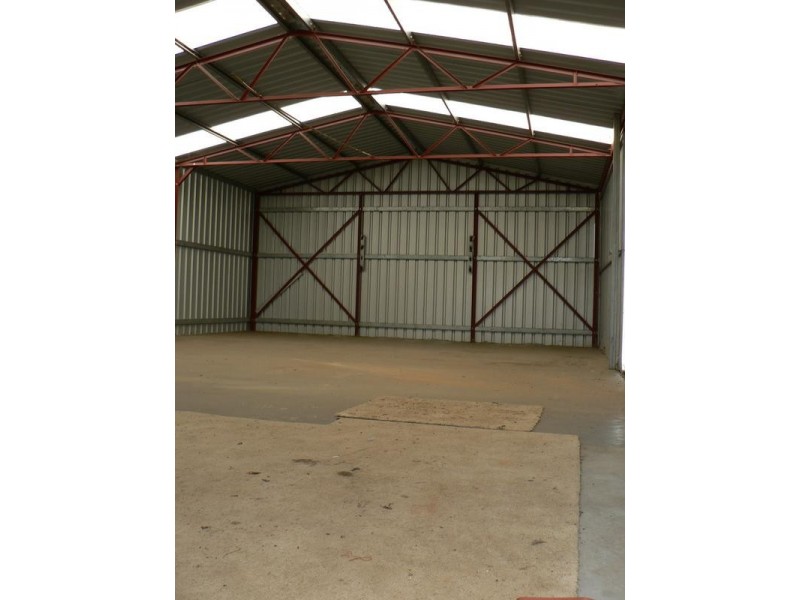 62 Gulliver road, Waroona WA 6215