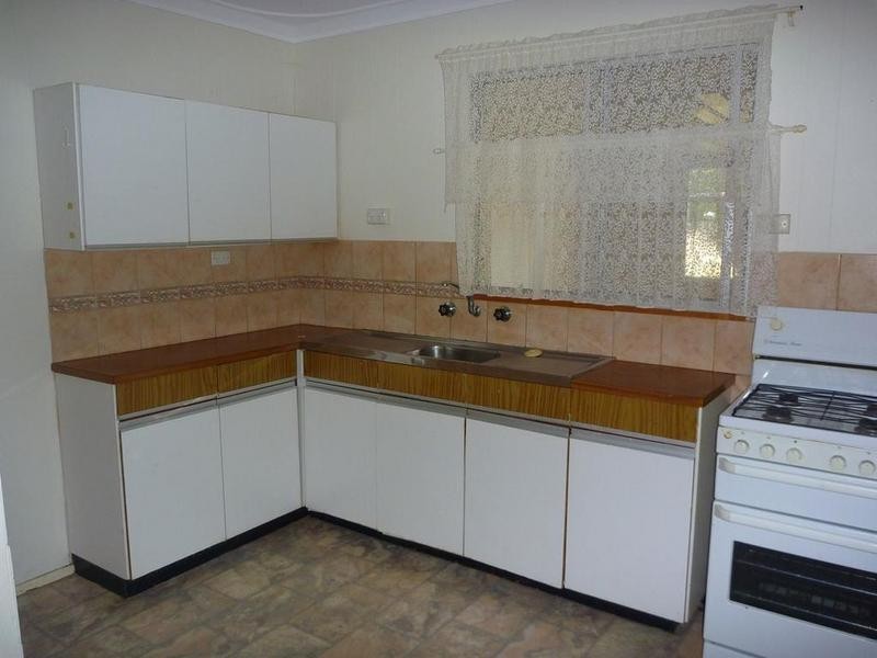 3 Carcoola Avenue, Pinjarra WA 6208