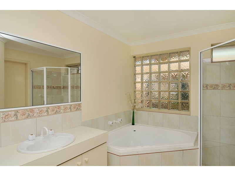 14 Robertson Grove, South Yunderup WA 6208