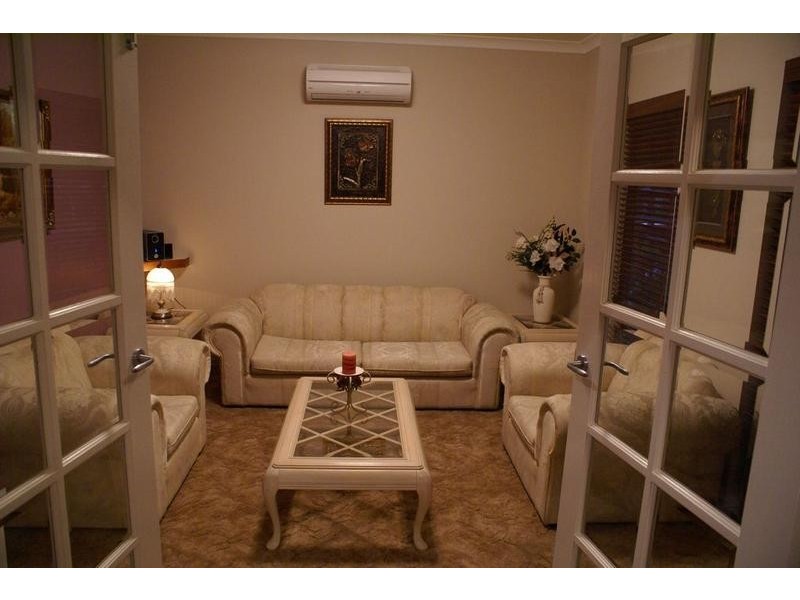 10 Grevillea Road, Dwellingup WA 6213