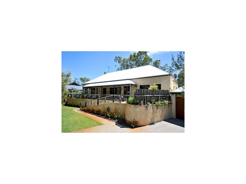 5 FORREST STREET, Pinjarra WA 6208