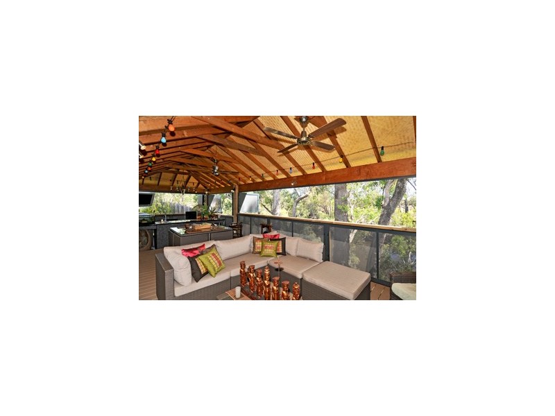 5 FORREST STREET, Pinjarra WA 6208