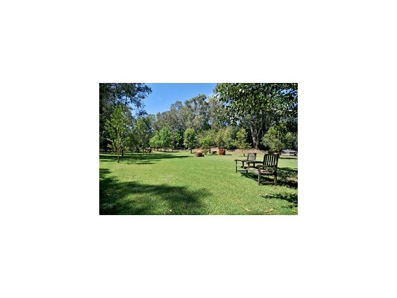 5 FORREST STREET, Pinjarra WA 6208