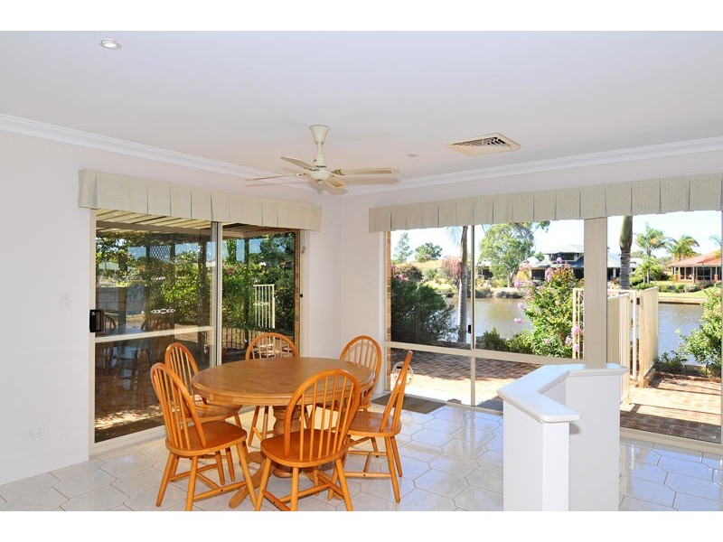 18 Heron Place, South Yunderup WA 6208