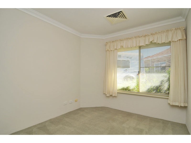 18 Heron Place, South Yunderup WA 6208