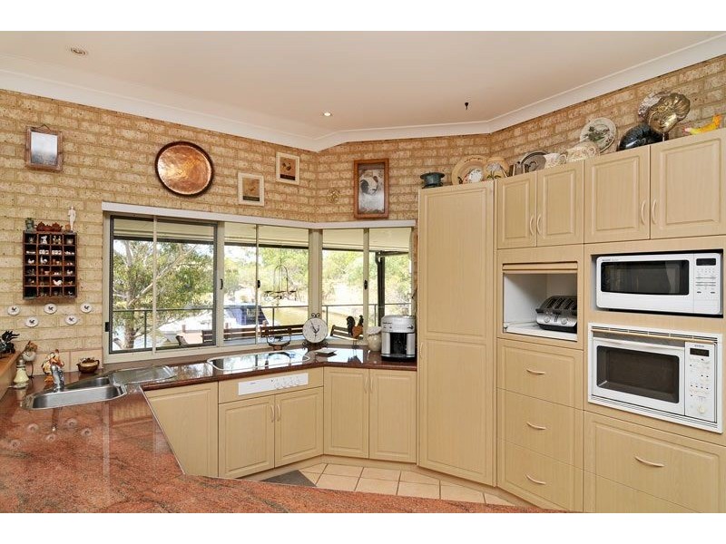 82 Heron Place, South Yunderup WA 6208