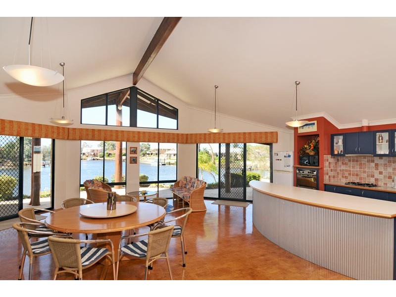 40 Banksia Terrace, South Yunderup WA 6208