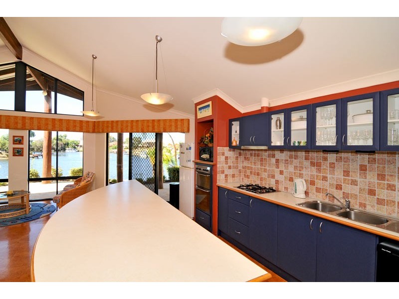 40 Banksia Terrace, South Yunderup WA 6208