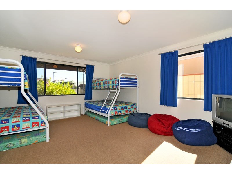 40 Banksia Terrace, South Yunderup WA 6208