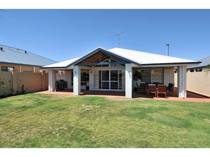 24 Murray Waters Blvd, South Yunderup WA 6208