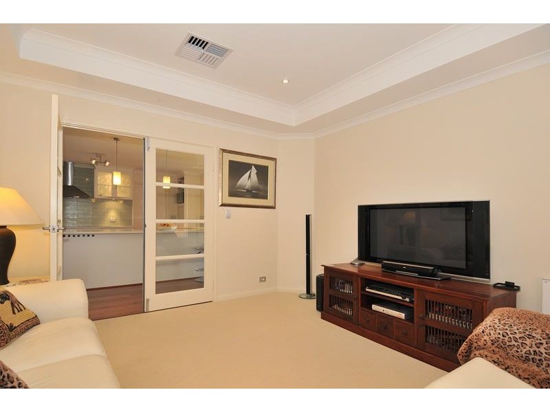 24 Murray Waters Blvd, South Yunderup WA 6208