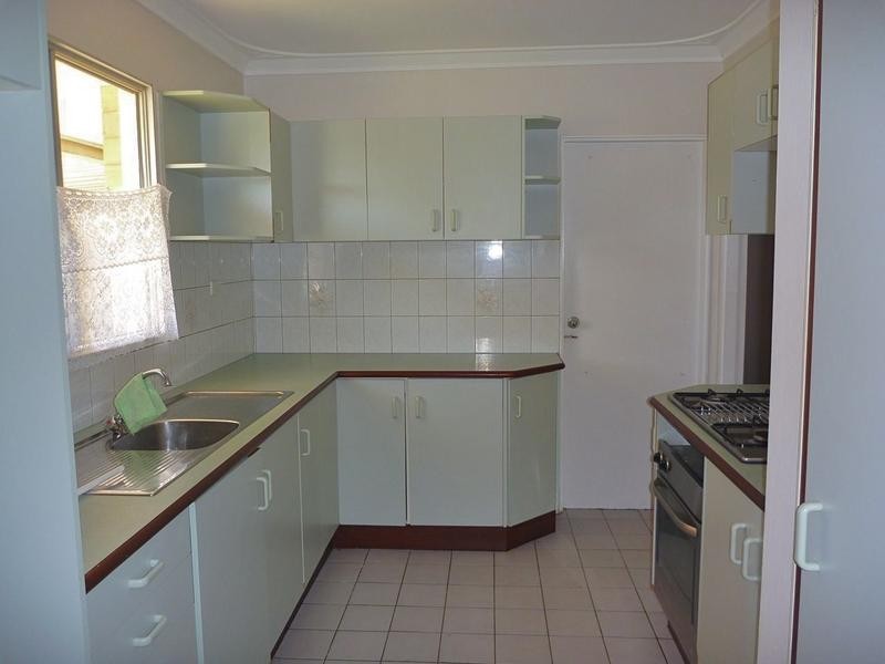 10 Hakea Place, Pinjarra WA 6208