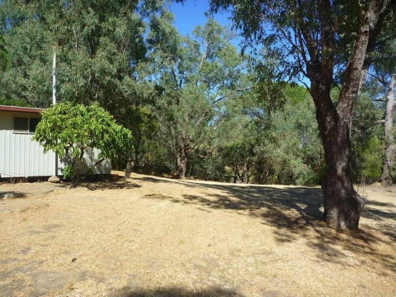 18 Paterson Road, Pinjarra WA 6208