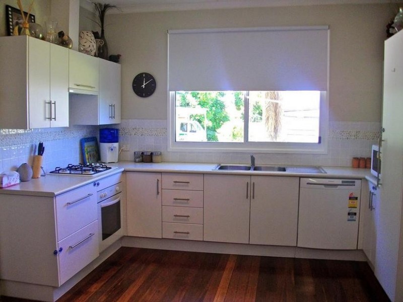11 Fitzpatrick Street, Waroona WA 6215
