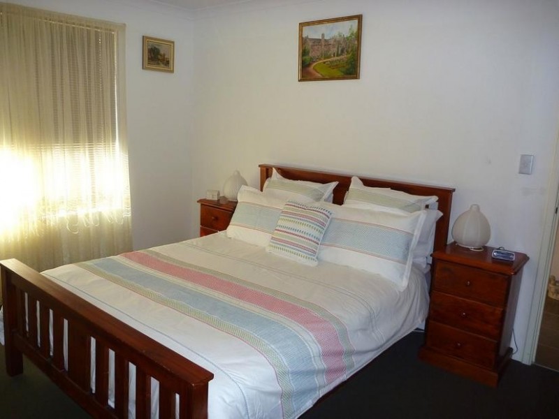 33 Wisteria Crescent, Pinjarra WA 6208