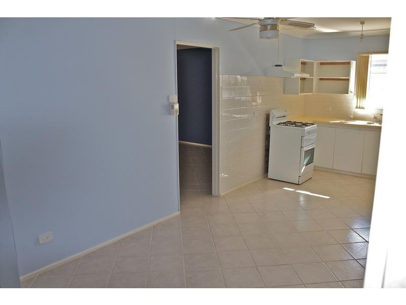 4 Flaveria Place, Pinjarra WA 6208