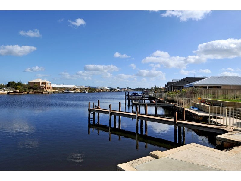 112 Murray Waters Blvd, South Yunderup WA 6208