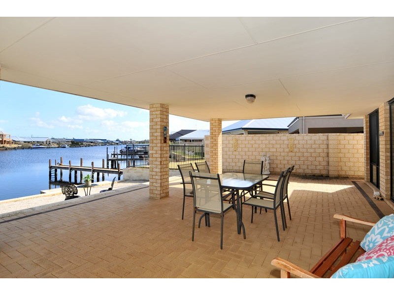 112 Murray Waters Blvd, South Yunderup WA 6208