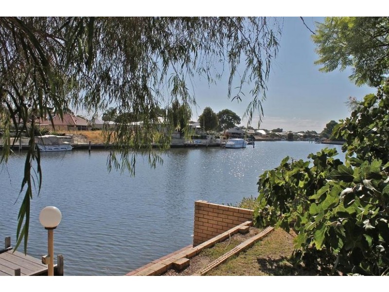 16 Egret Place, South Yunderup WA 6208