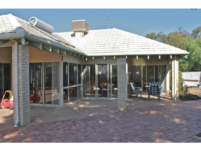 16 Egret Place, South Yunderup WA 6208