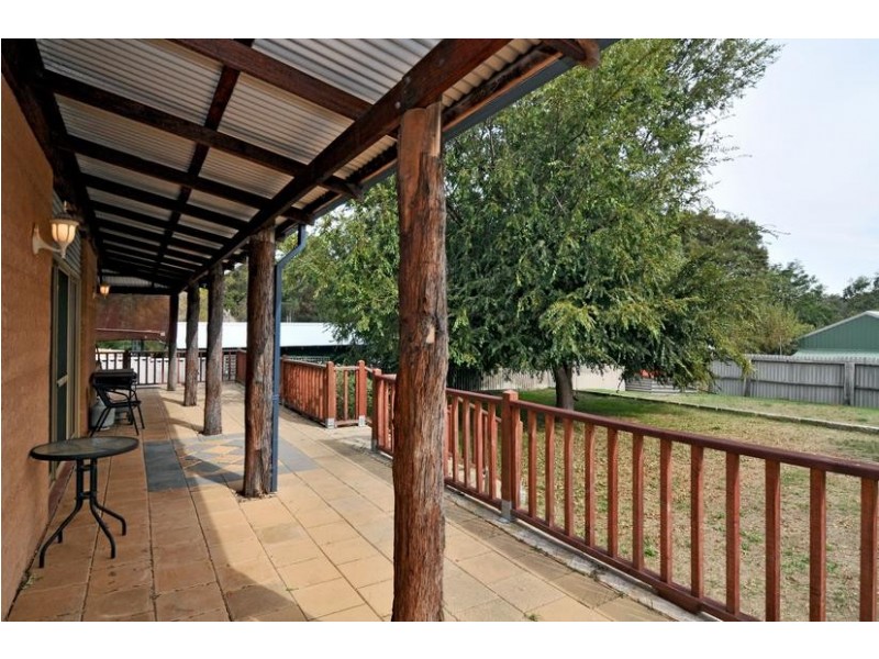 32 Church Street, Dwellingup WA 6213