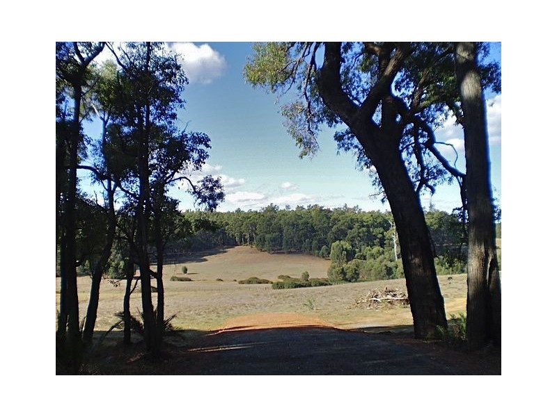 L 1 Pinjarra Williams Road, Dwellingup WA 6213