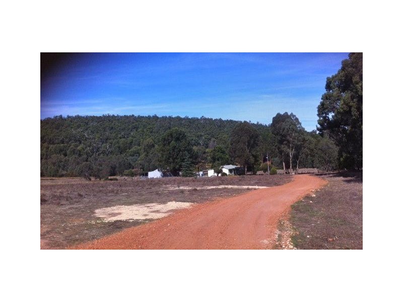 L 2 Pinjarra Williams Road, Dwellingup WA 6213