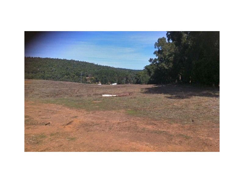 L 2 Pinjarra Williams Road, Dwellingup WA 6213
