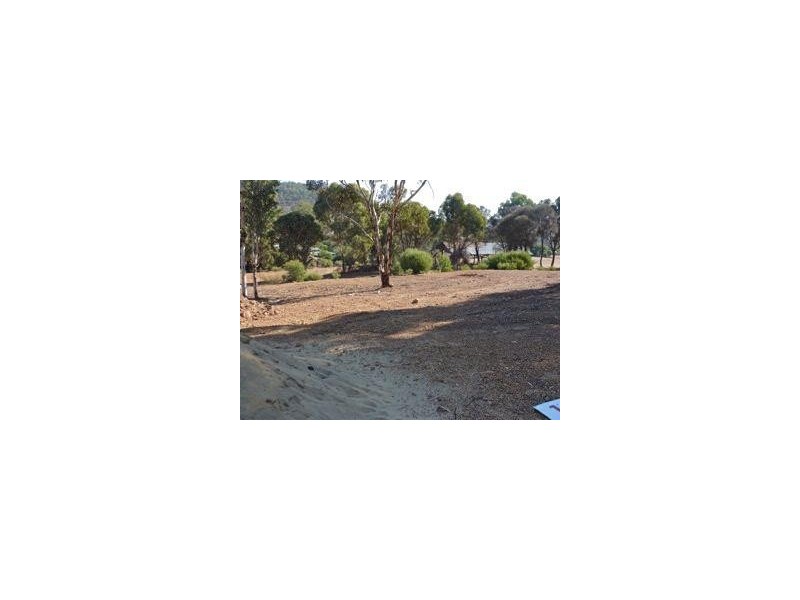 35 Sandalwood Place, Boddington WA 6390