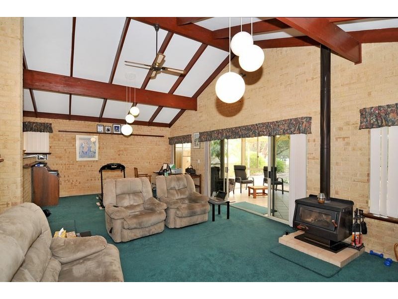 41 Willow Gardens, South Yunderup WA 6208