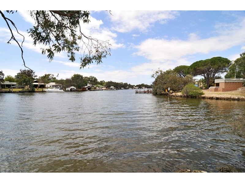 41 Willow Gardens, South Yunderup WA 6208