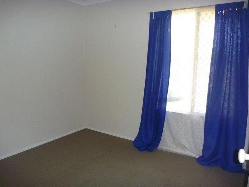 10 Hakea Place, Pinjarra WA 6208