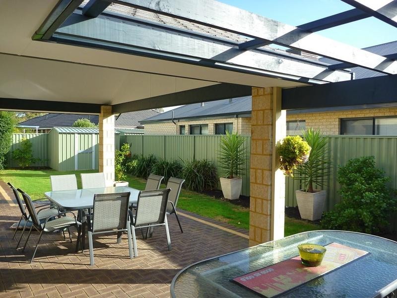 3 WOODSTOCK TURN, Ravenswood WA 6208