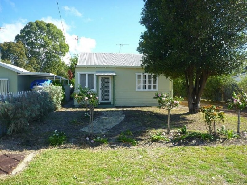 21 Yunderup Road, South Yunderup WA 6208