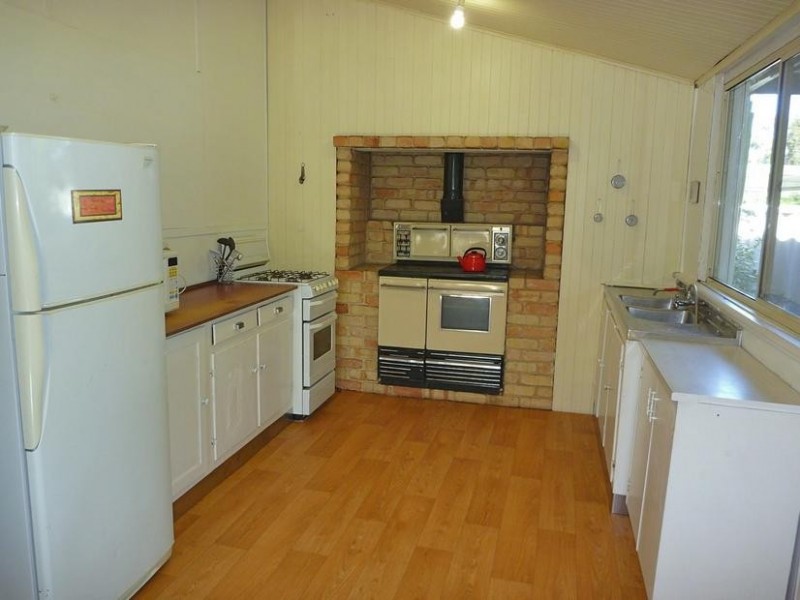 21 Yunderup Road, South Yunderup WA 6208