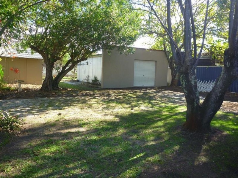 21 Yunderup Road, South Yunderup WA 6208