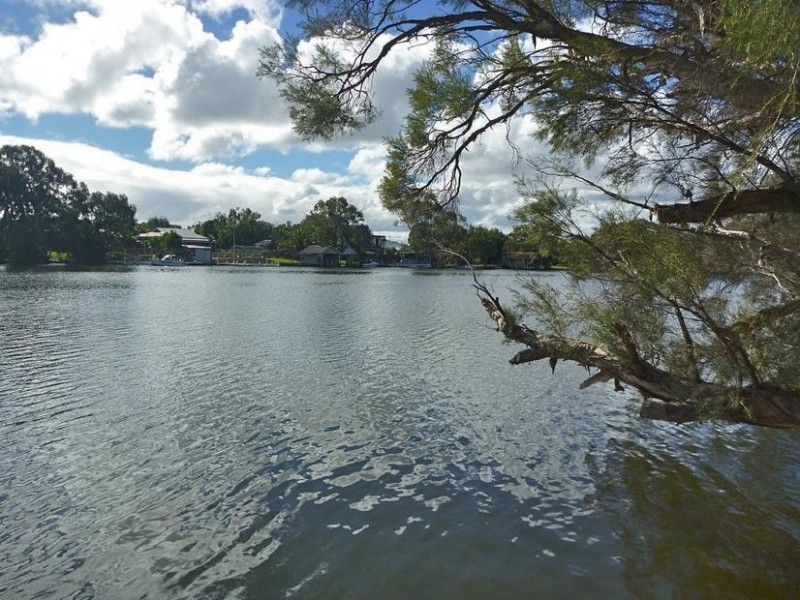 21 Yunderup Road, South Yunderup WA 6208