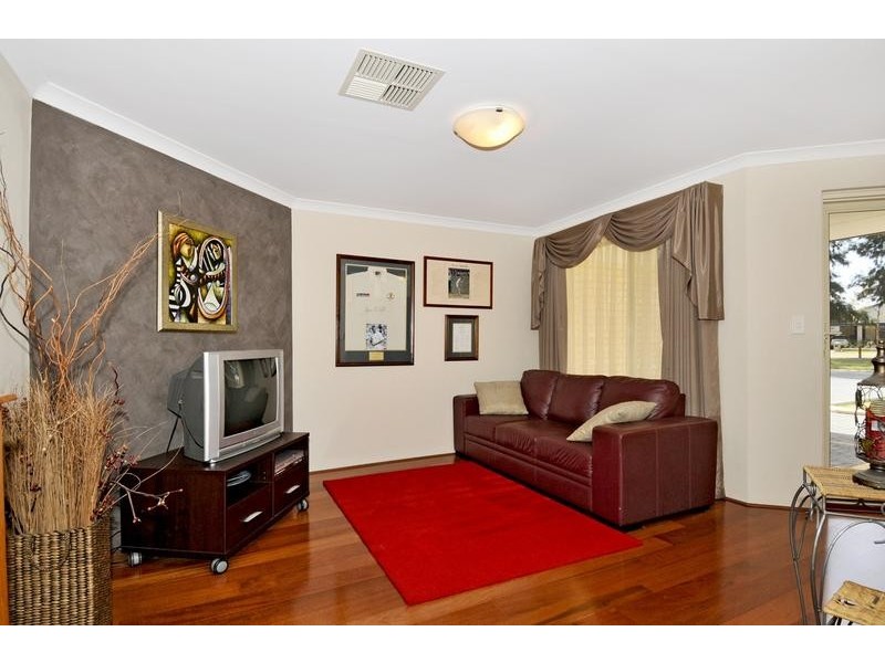 57 Country Road, Pinjarra WA 6208