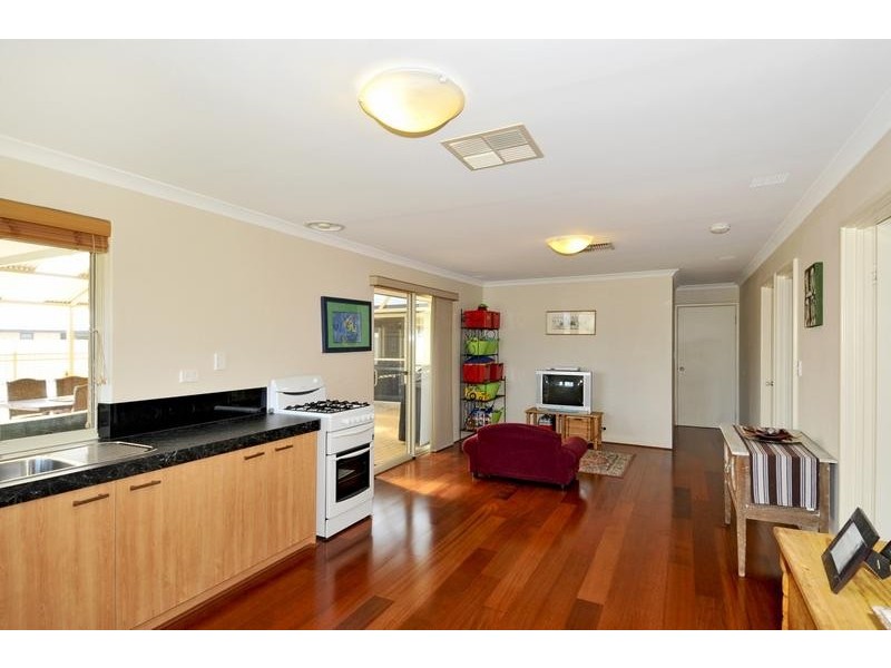 57 Country Road, Pinjarra WA 6208