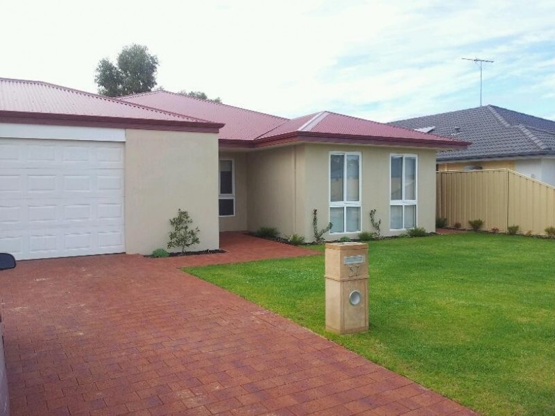 37 Greenacre Street, Pinjarra WA 6208