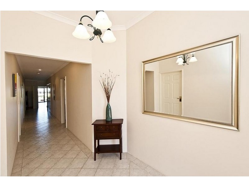 7 Kiap Road, South Yunderup WA 6208