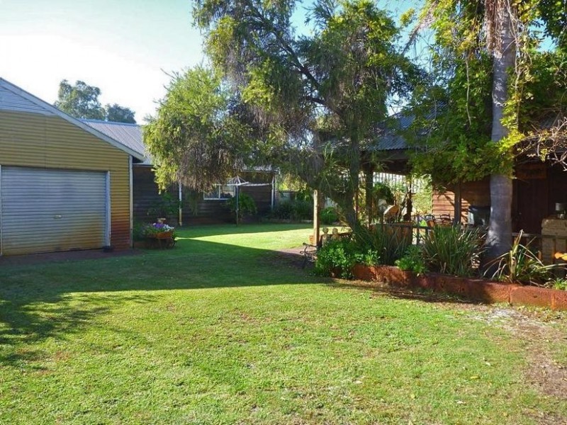 20 Riverside Drive, Furnissdale WA 6209