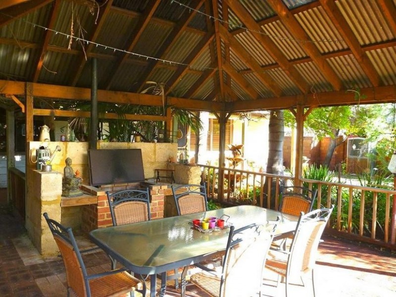 20 Riverside Drive, Furnissdale WA 6209