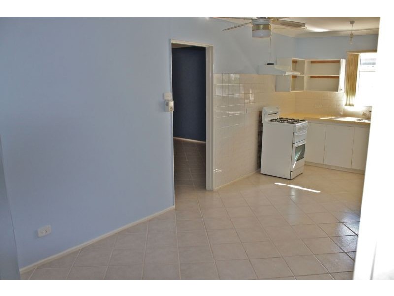 4 Flaveria Place, Pinjarra WA 6208